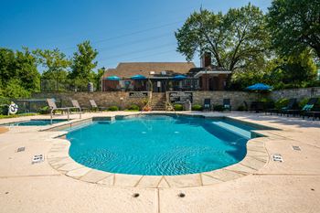 Pool & Hot Tub